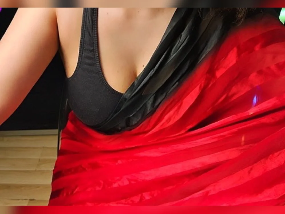 Malluboobabe Offline XXX-Chat