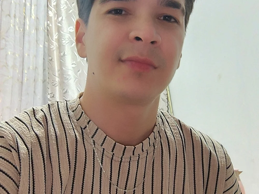 meylis99's Offline XXX Chat