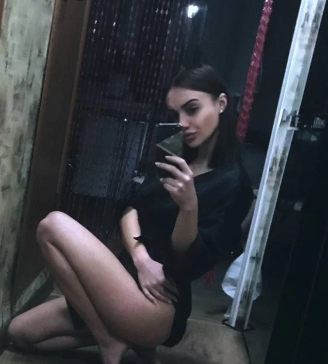 Offline XXX chat modela LeylaLoveli