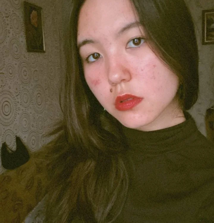 ZaraFarthing offline chatrum