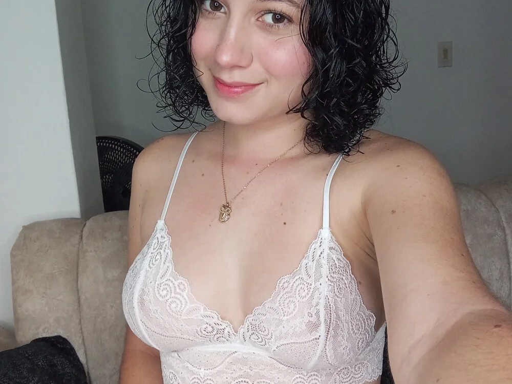 misaaamanee Offline XXX-Chat