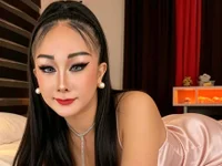 Model AubreySaint