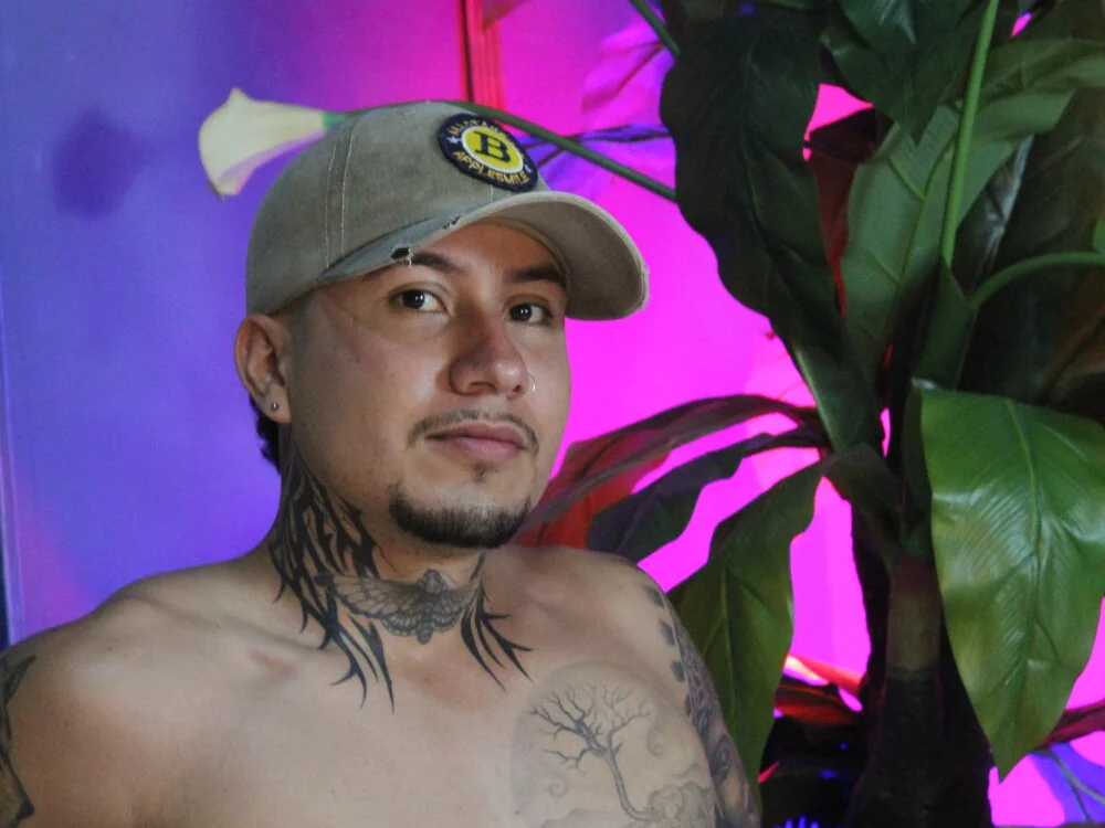 max_vasquez_ 離線 XXX 聊天