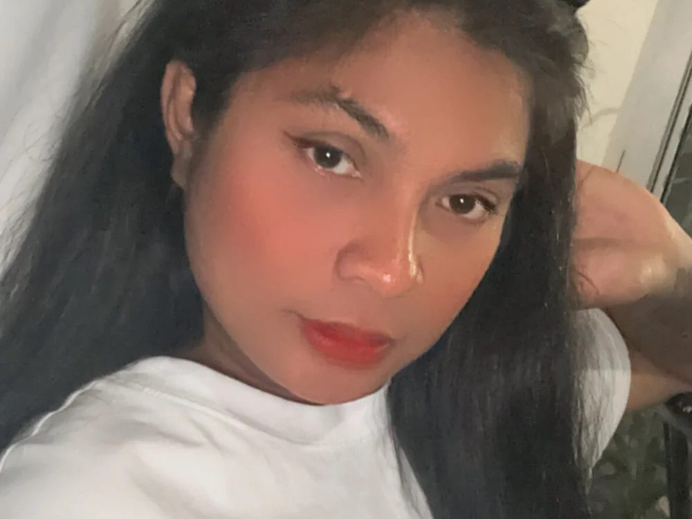 MiaEspinosa's Offline XXX Chat