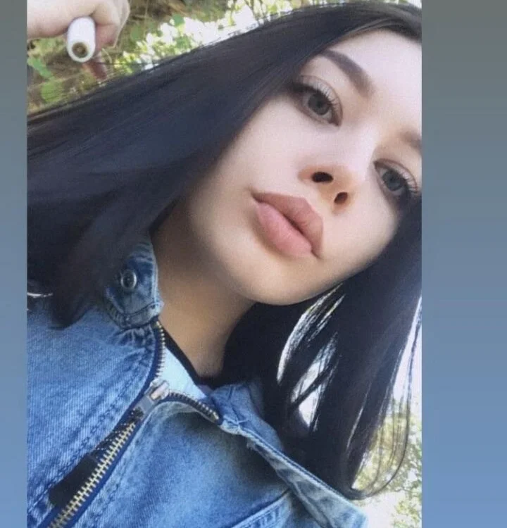AmeliaCuteX offline chatrum