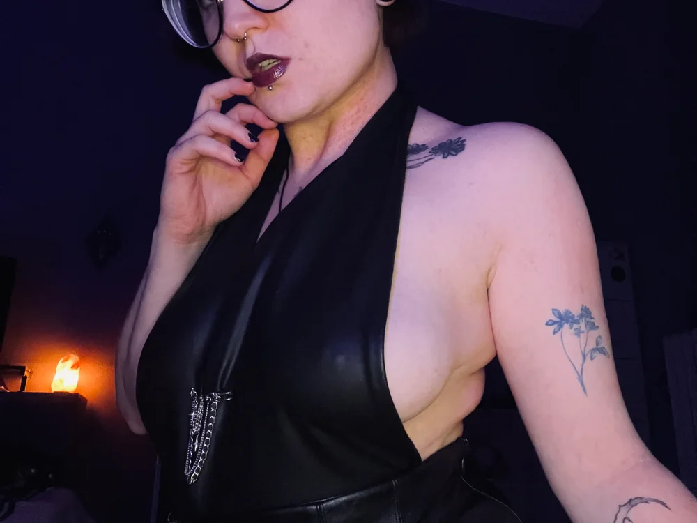 Myssevelyn's Offline XXX Chat