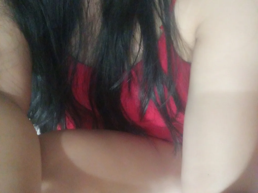 Wet4ubbloven Offline XXX chat