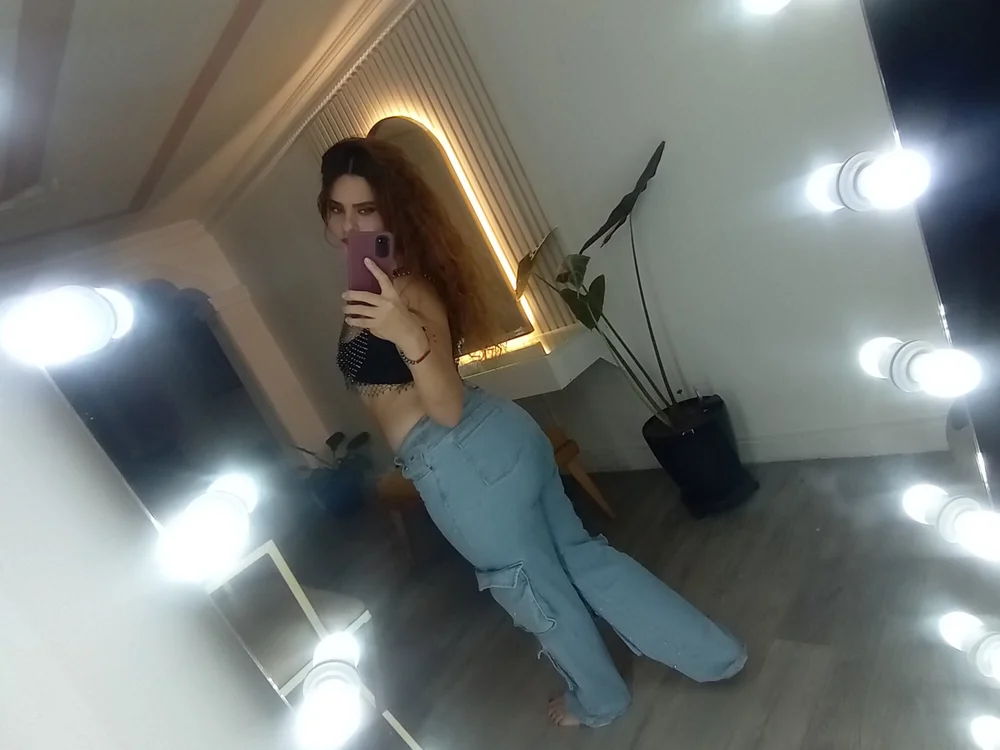 Sexy-Ruby-'s Offline XXX Chat