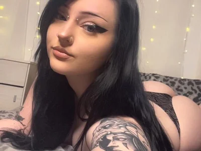 Chloe_levine Couple Petite Cam Naked