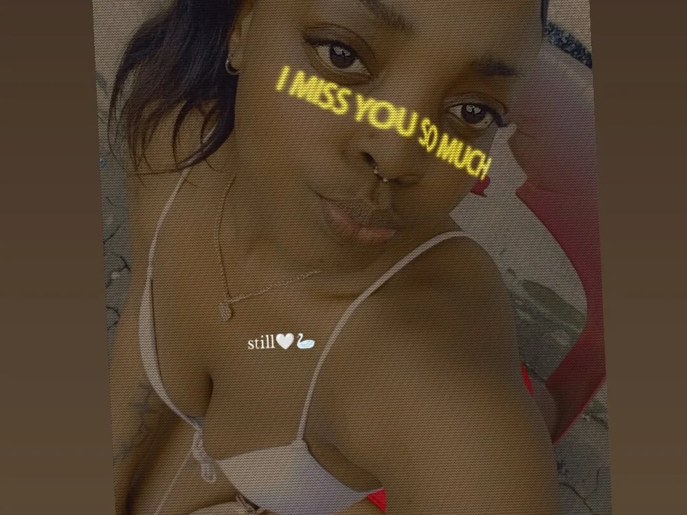 blaqmelrosee's Offline XXX Chat