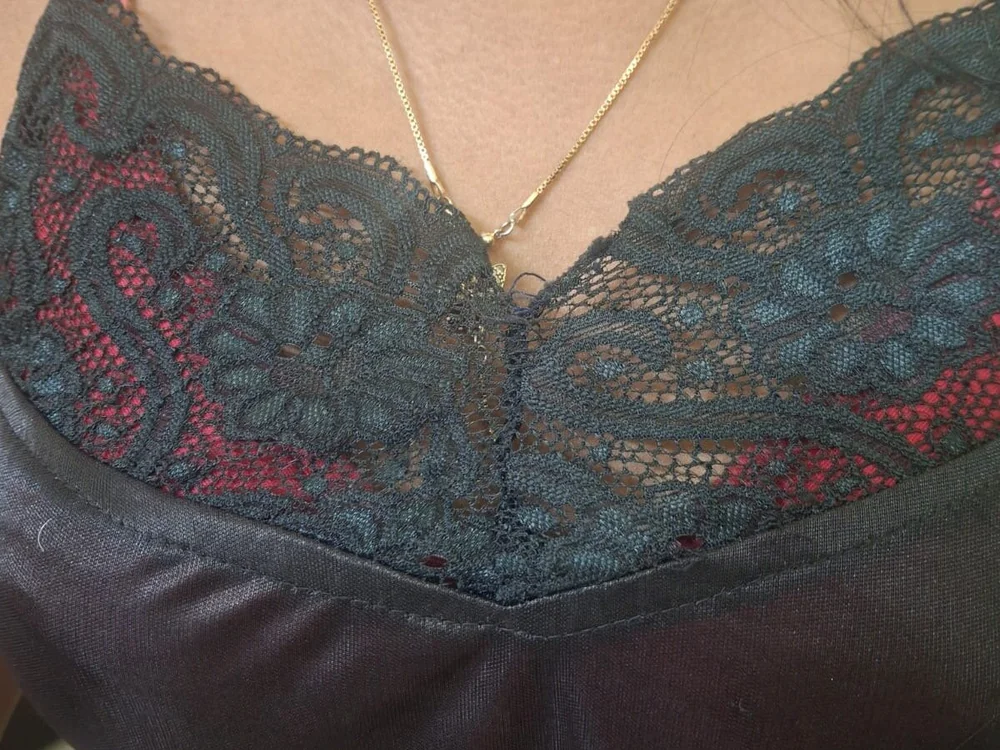 دردشة RIYA-CH الجنسية دون اتصال