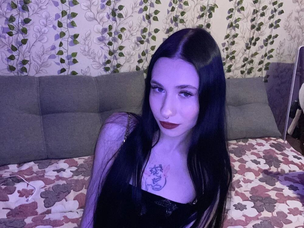 SnowWhite_Lissa – Offline XXX chat