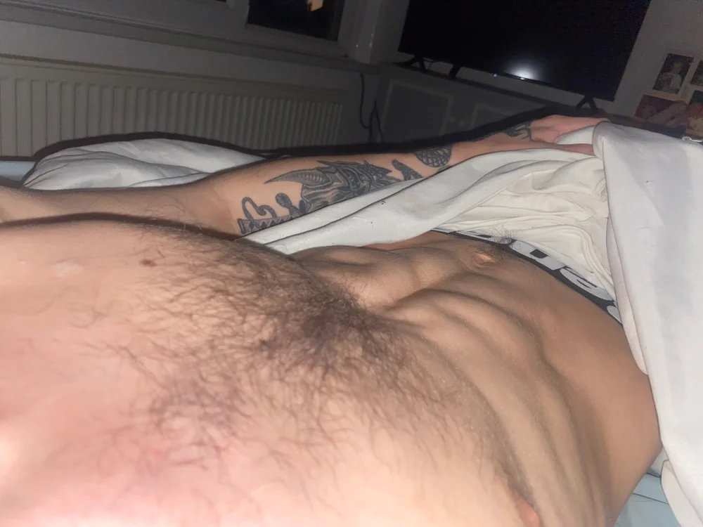 TattedBenLive Adlı Modelin Çevrimdışı XXX Sohbeti