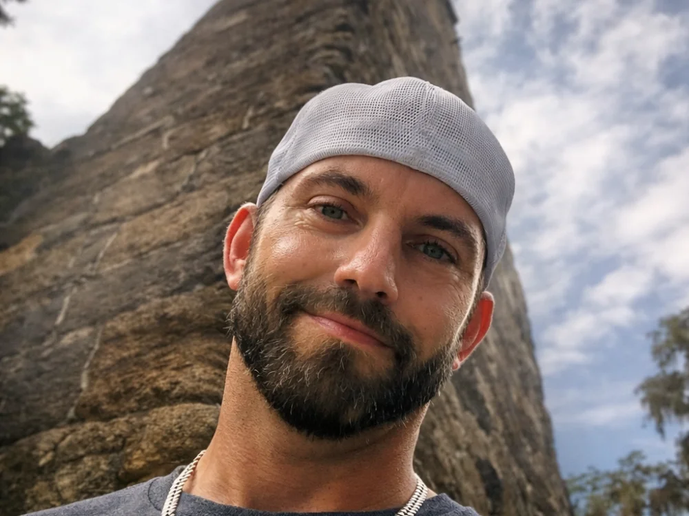 Dwayne-charles13 Adlı Modelin Çevrimdışı XXX Sohbeti