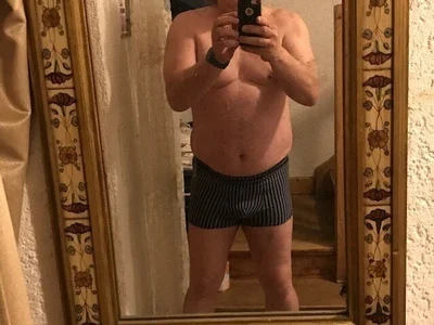 Ratil Male Medium Cam Striptease