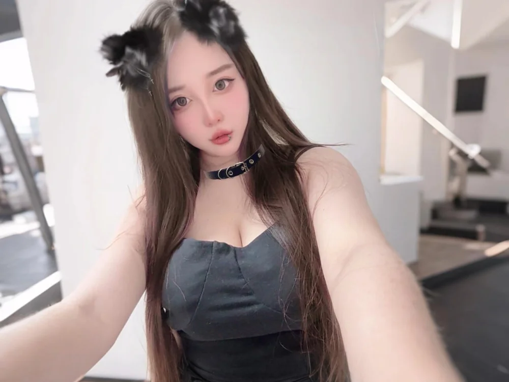 دردشة Mini-08 الجنسية دون اتصال