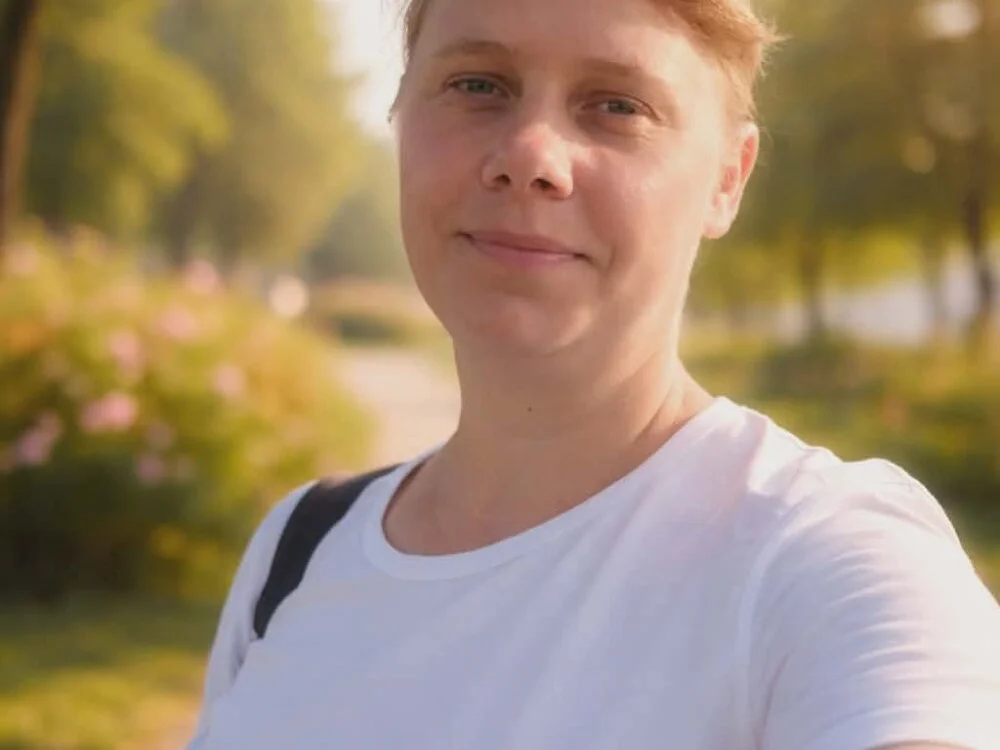 DanaSmileX Offline XXX-chat