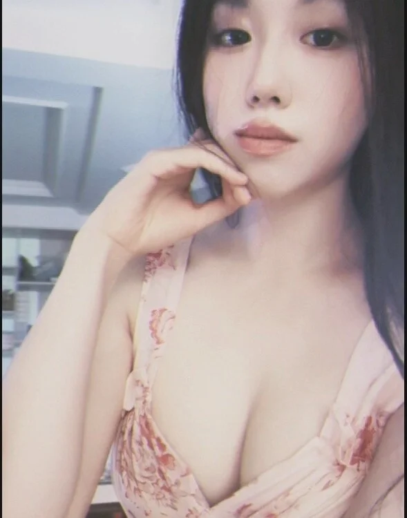 xixialliswell's Offline Chat Room
