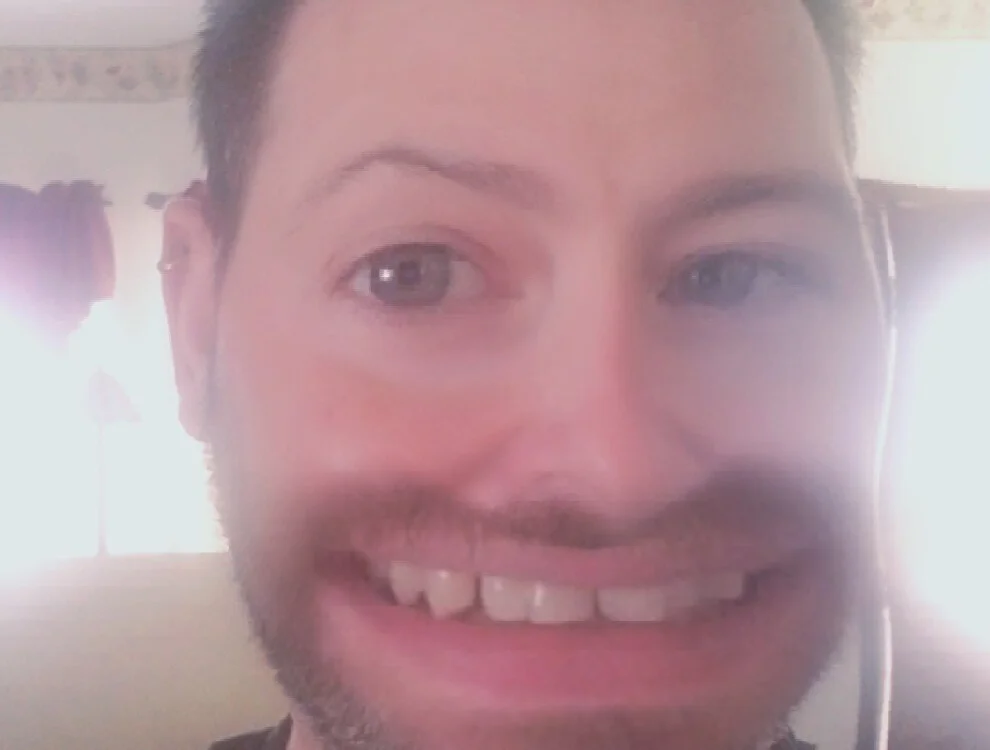 Lewisbbb Offline XXX-chat