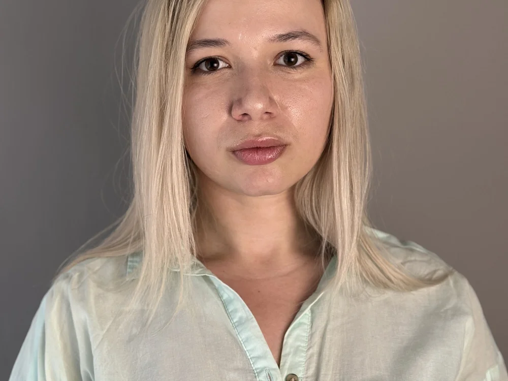 MildredDark's Offline Chat Room