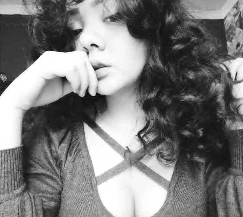 Crystals_L's Offline Chat Room