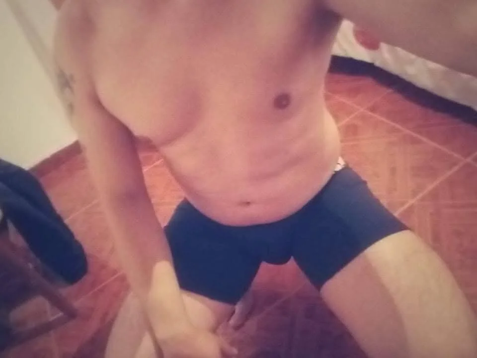 squilinho21 Offline XXX Chat