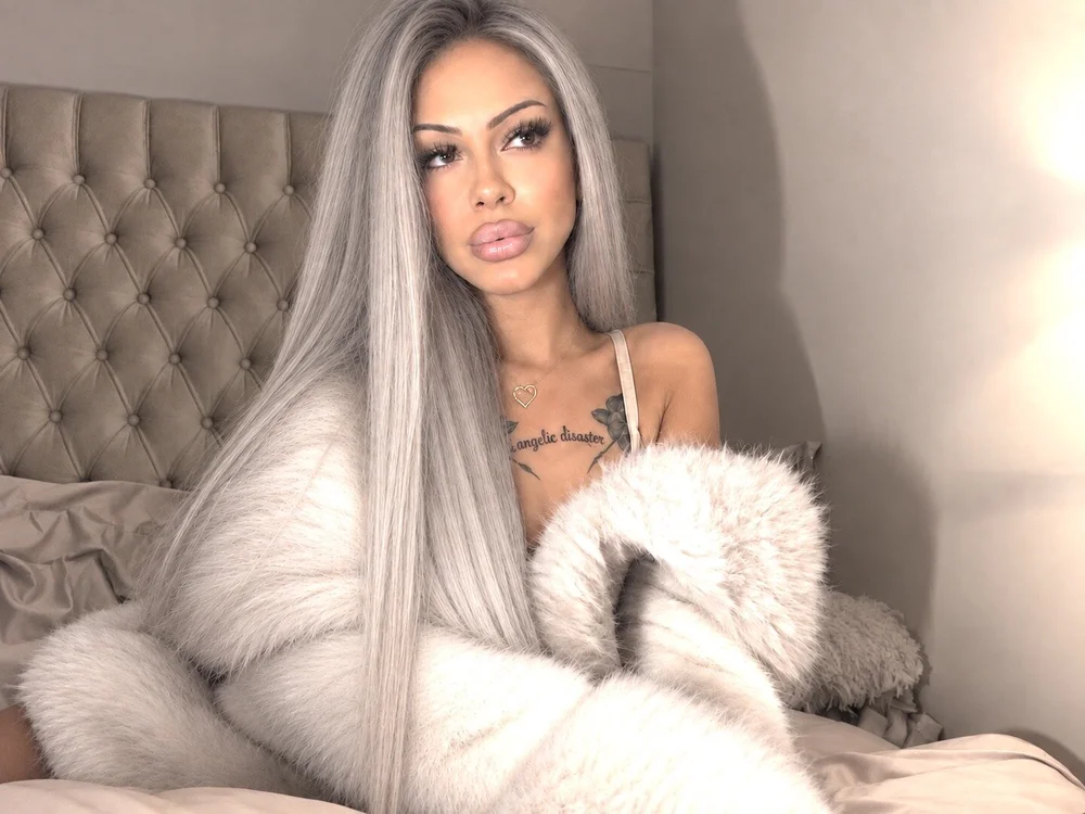 DollyRuby Chat XXX offline