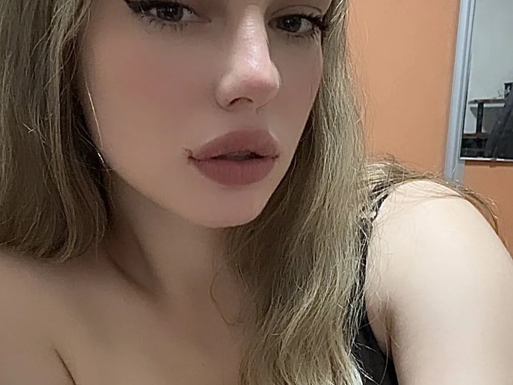 nasrya's Offline Chat Room