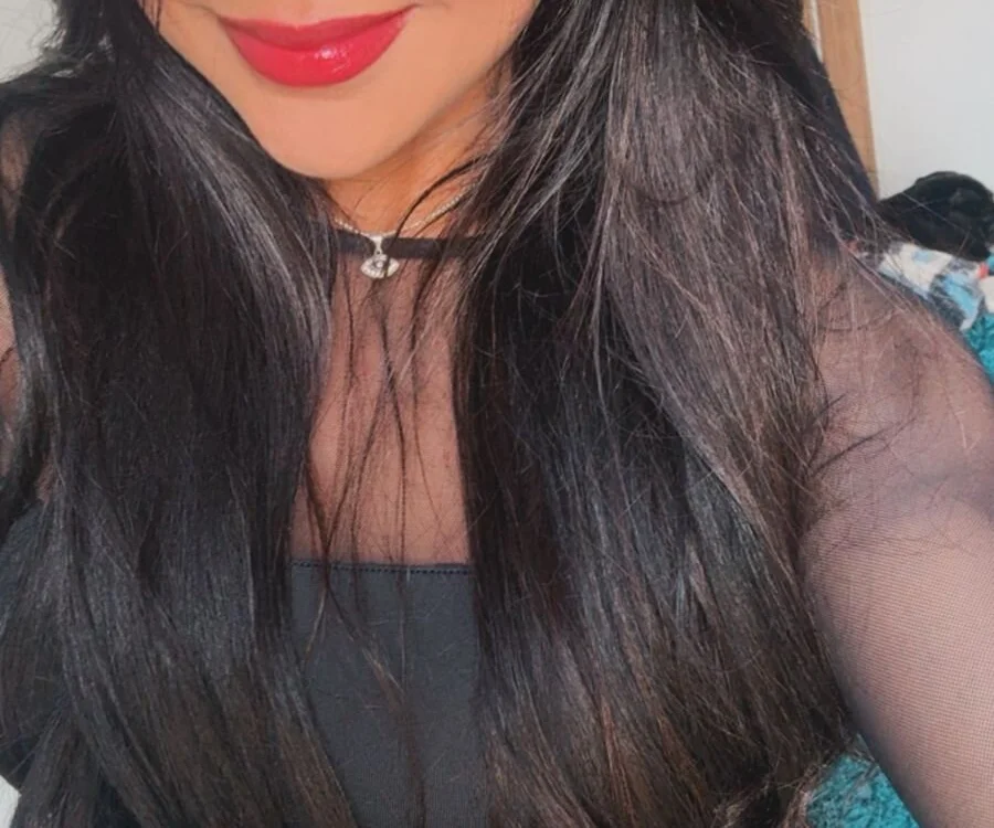 Bessie32 Obrolan XXX Offline