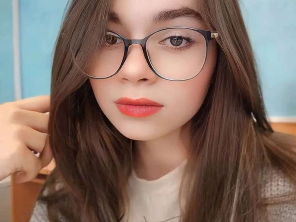 LeisaSchlee offline chatrum