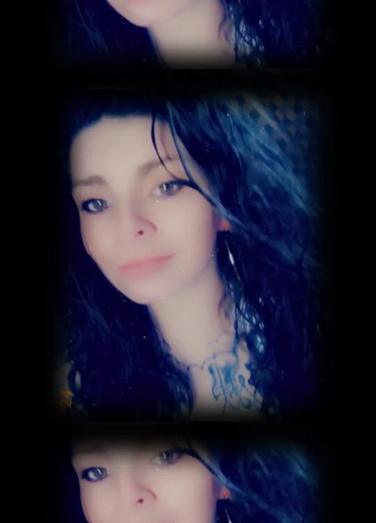 BabyyGirl97 offline chatrum