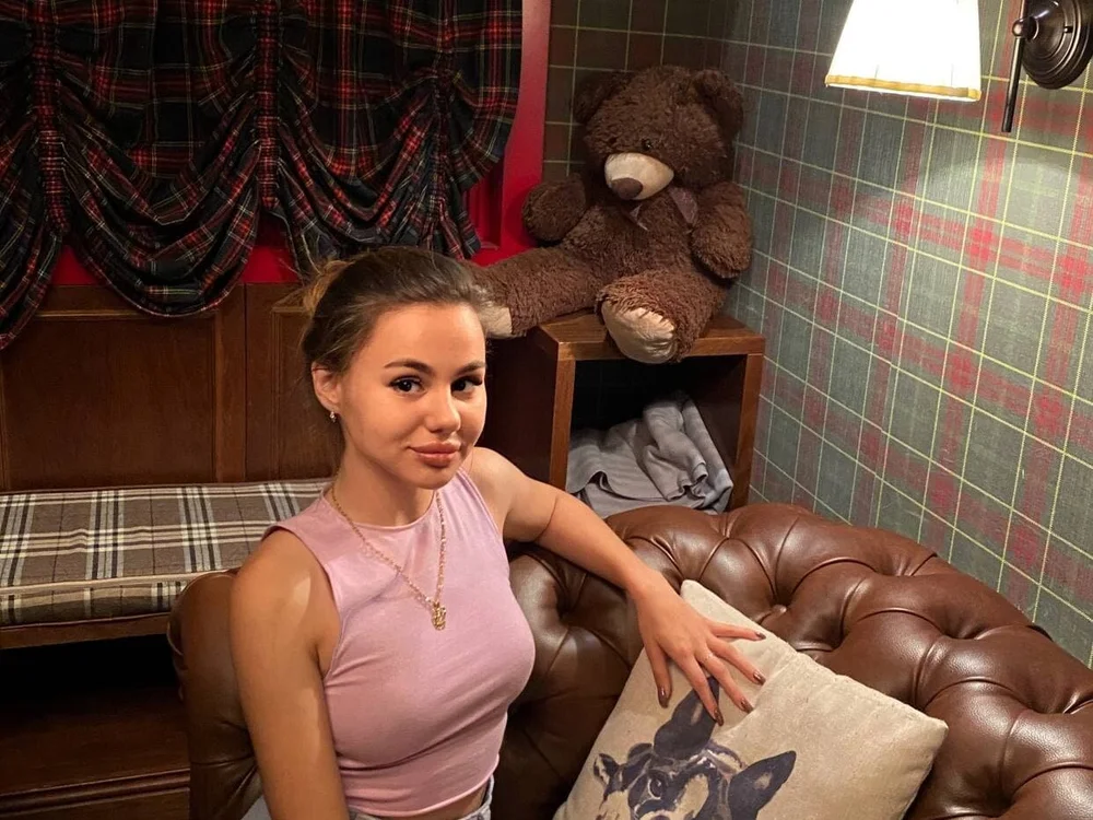 AnneJolly's Offline XXX Chat