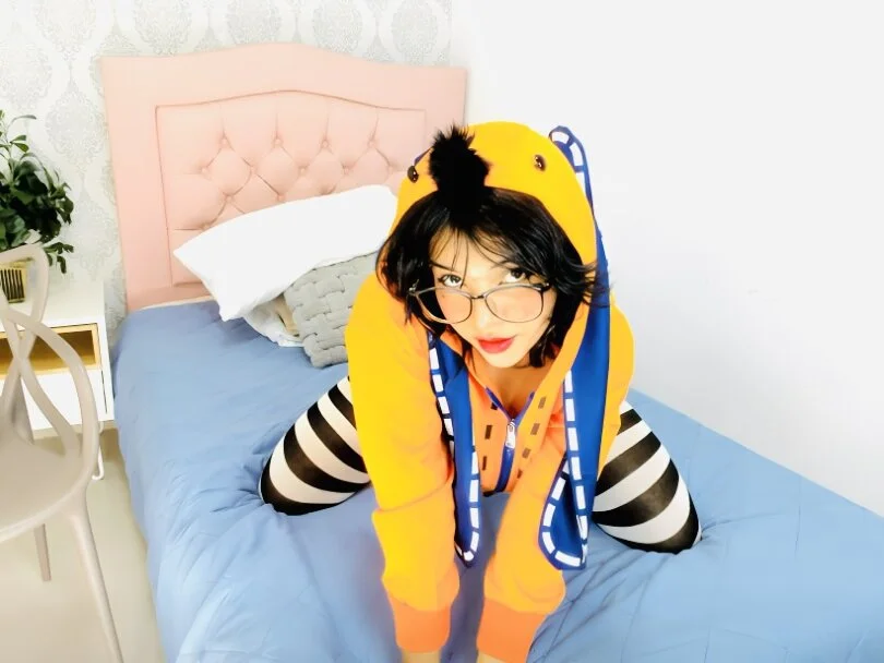 Ada_siennaa offline XXX-chat