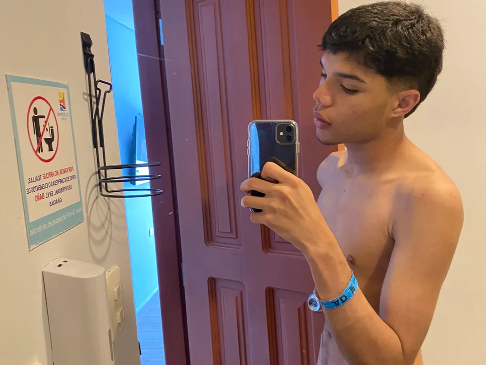 Offline XXX chat modela Leopard_play