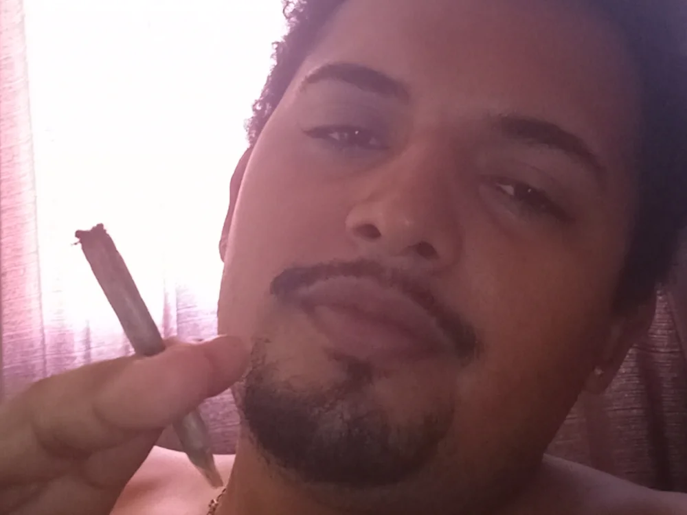 Moreno18Cmm's Offline XXX Chat
