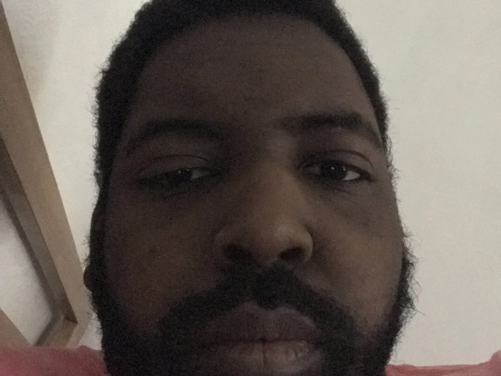 richboy2005's Offline Chat Room