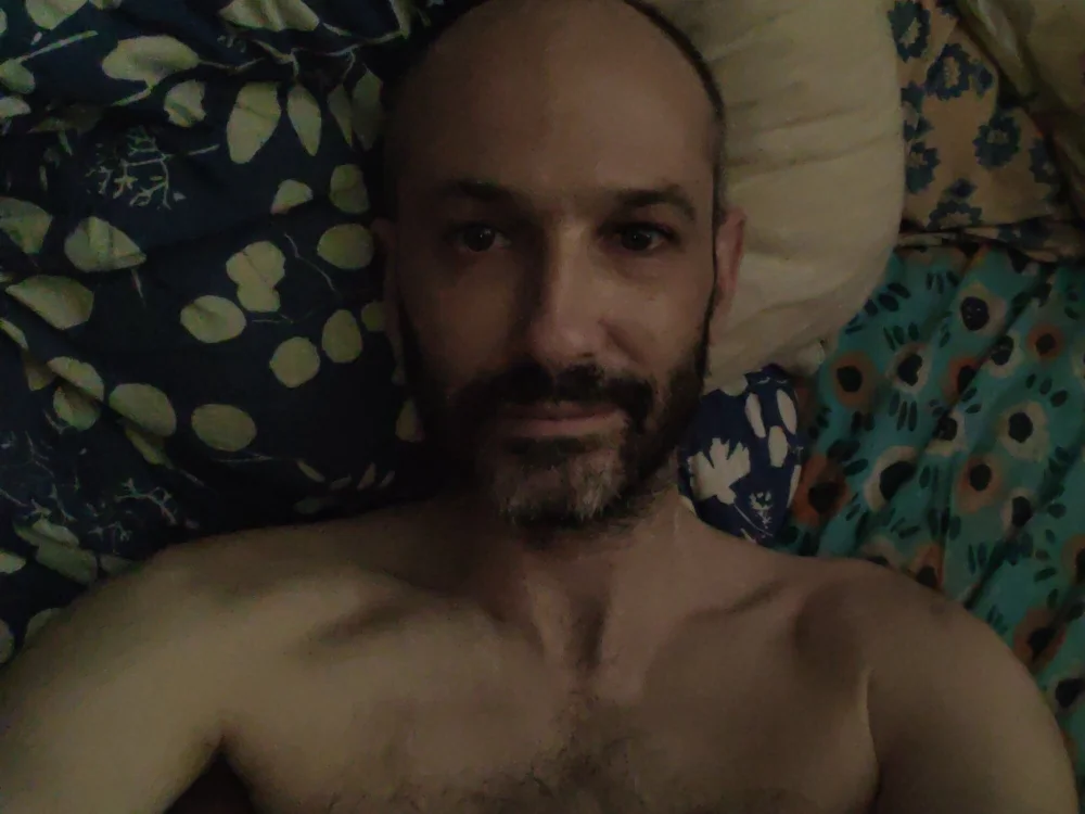 slavepourmaitretbm's Offline XXX Chat