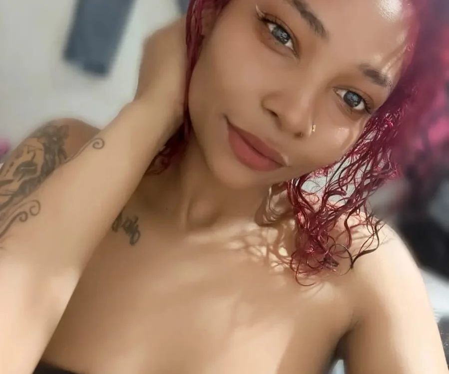 CloeEbony Offline XXX-chat