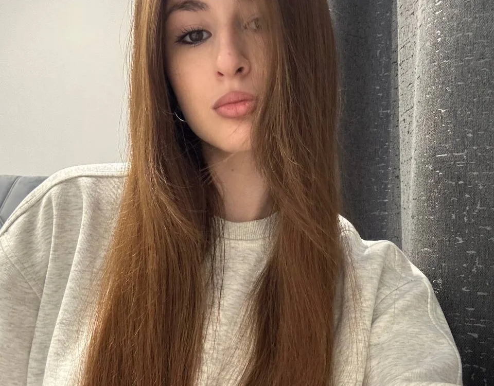 Elizabeth_Lia's Offline XXX Chat