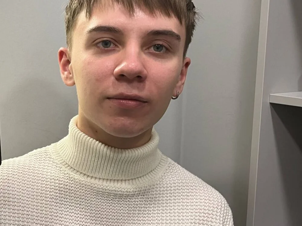 _Dylanxxx's Offline XXX Chat