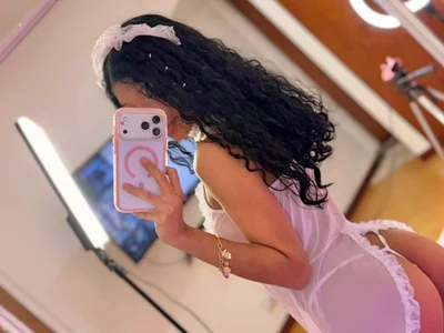 AndreaPinkNaughty Couple Newbrunettes Strip Webcam