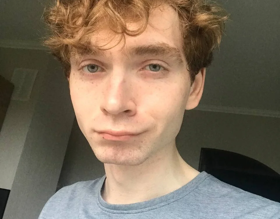 Hans_Dance's Offline Chat Room