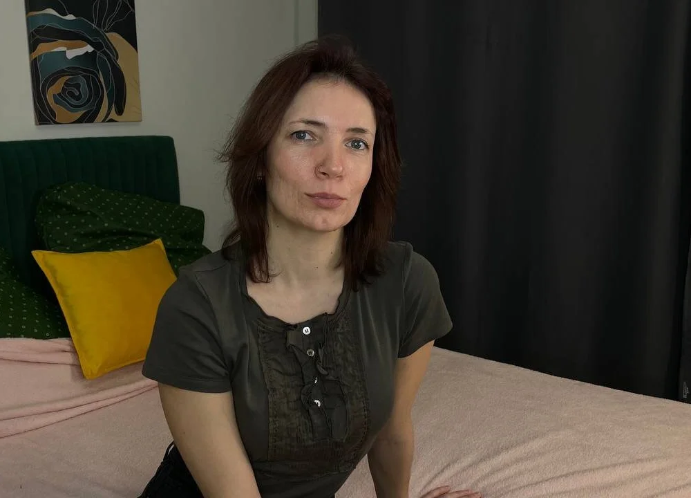 KiraWebb's Offline XXX Chat