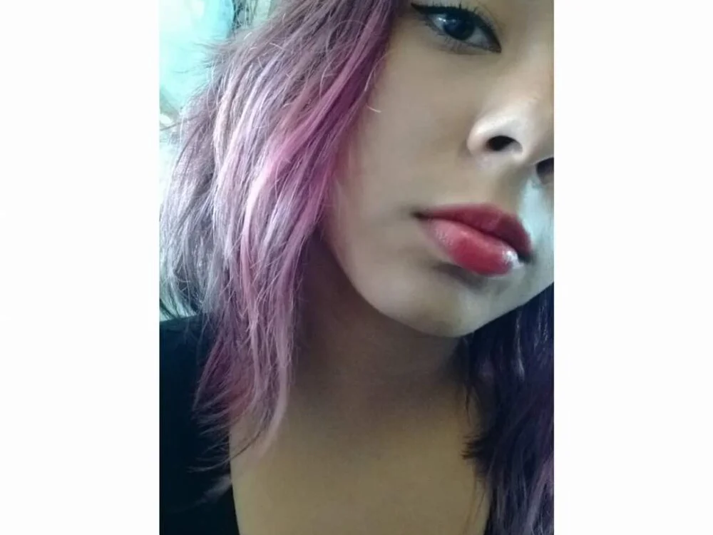 Ardz8's Offline XXX Chat