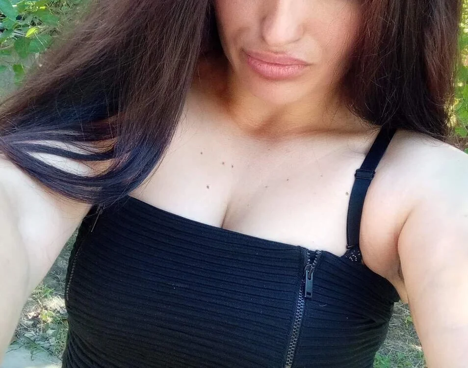 Mary_Rena offline chatrum