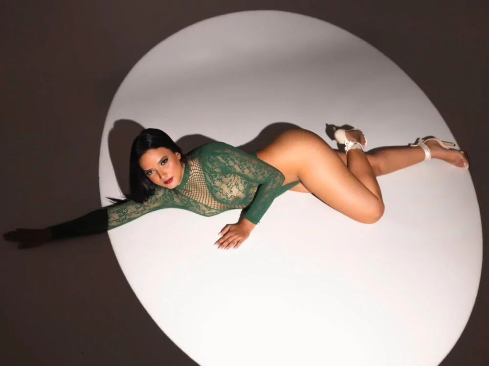 shagi_n Offline XXX chat