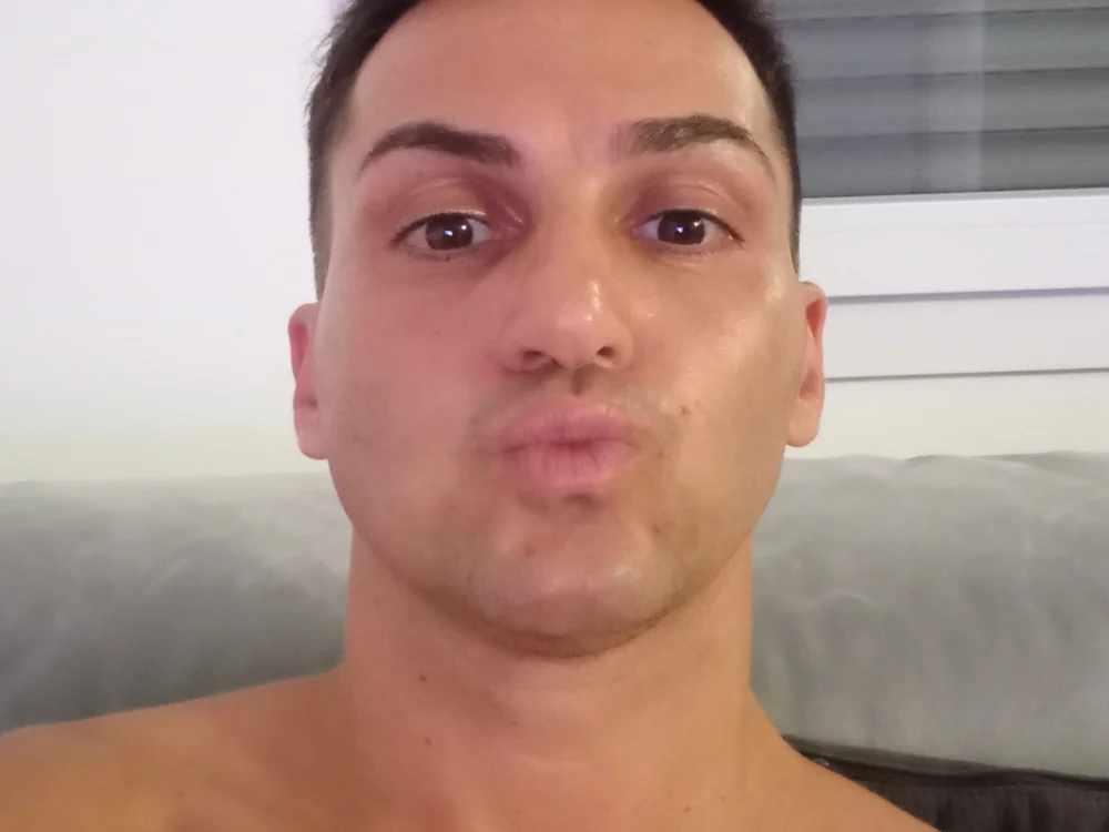 belmorettto offline chatrum