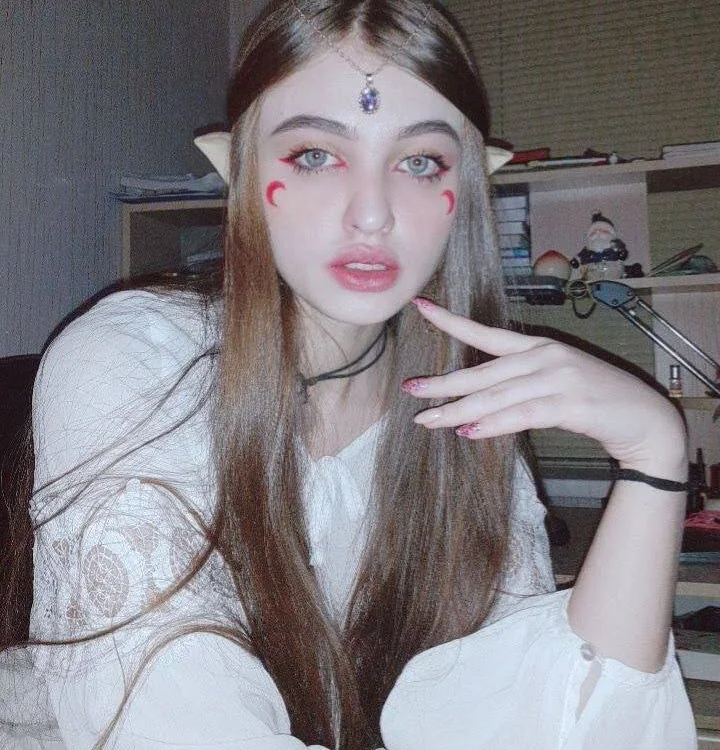 Nagato_Mar Adlı Modelin Çevrimdışı Sohbet Odası
