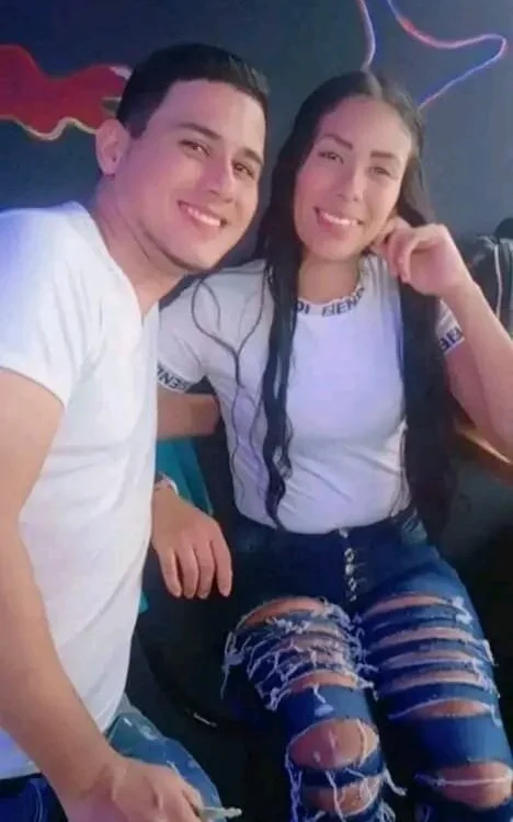 camilareynolds1's Offline XXX Chat