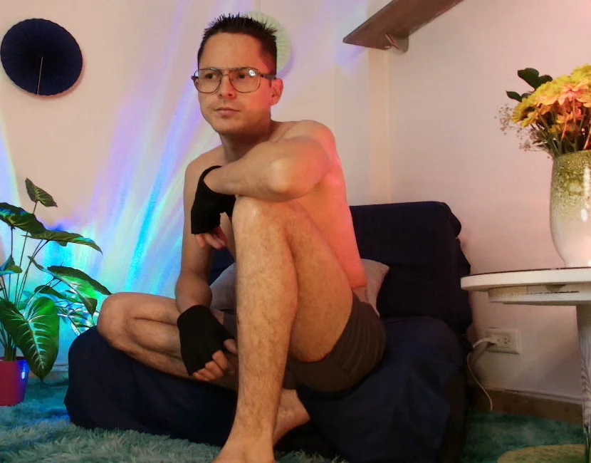 Allann_'s Offline XXX Chat